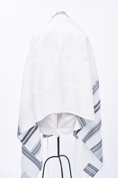 Finn - Handmade Unisex Woven Silk Tallit - Image 5